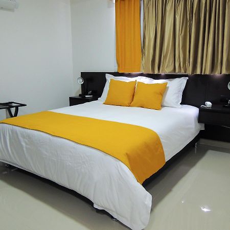 Hotel San Martin Armenia  Bagian luar foto