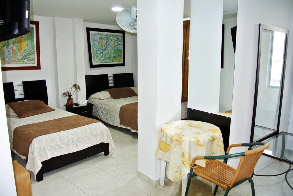 Hotel San Martin Armenia  Bagian luar foto